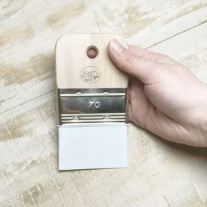 Spatolina “Cenerentola” in gomma bianca flessibile